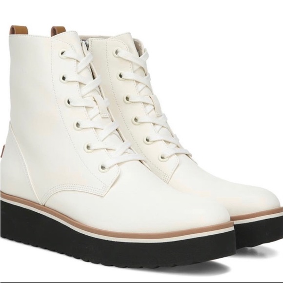 Dr. Scholl's Shoes - Dr. Scholl's Platform boot size 8